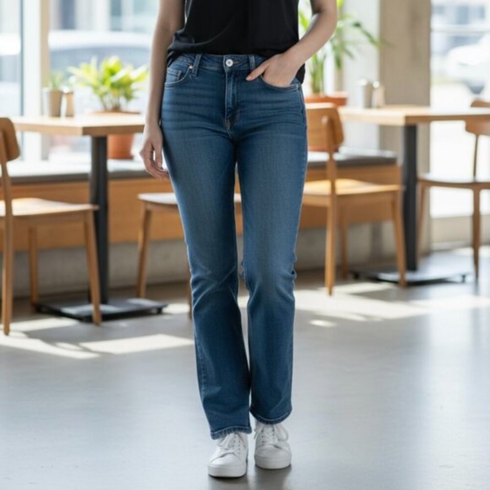 Lee Slender Secret Jeans Women’s Size 32” X 29” Straight Legs Dark Wash Mid Rise
